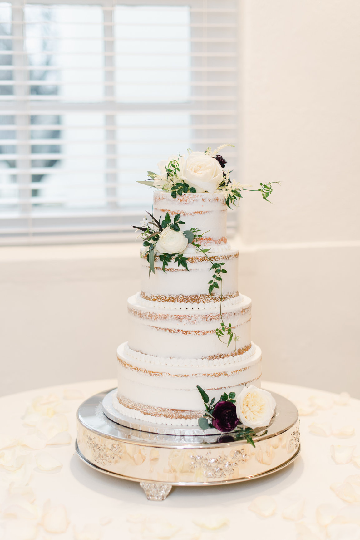 Chelsea & Nick WinstonSalem Florist Weddings & Special Event Florist